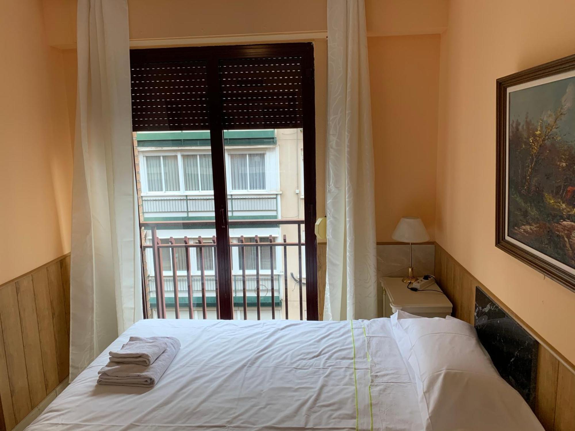 Apartamentos Torr En Madrid - Chamartin Room photo